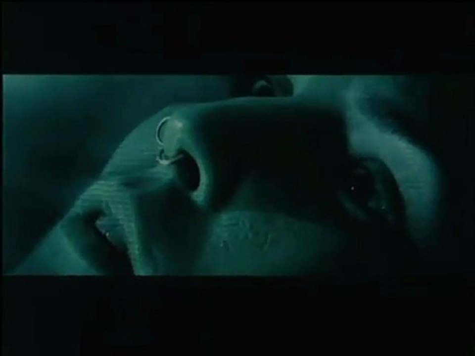 LA CHICA SOÑABA CON UN CERILLO Y UN GALON DE GASOLINA (MILLENNIUM 2) - Trailer subtitulado
