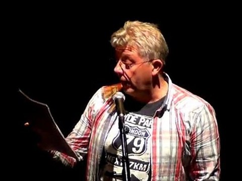 21 Pierre Spicace - scène slam mons - 17-11-2011