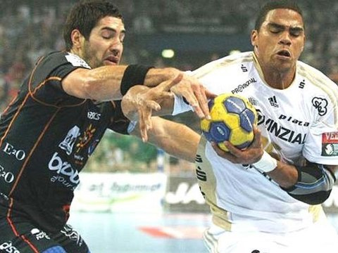 Daniel Narcisse, l'acrobate ! Montpellier vs Kiel Handball Ligue des Champions