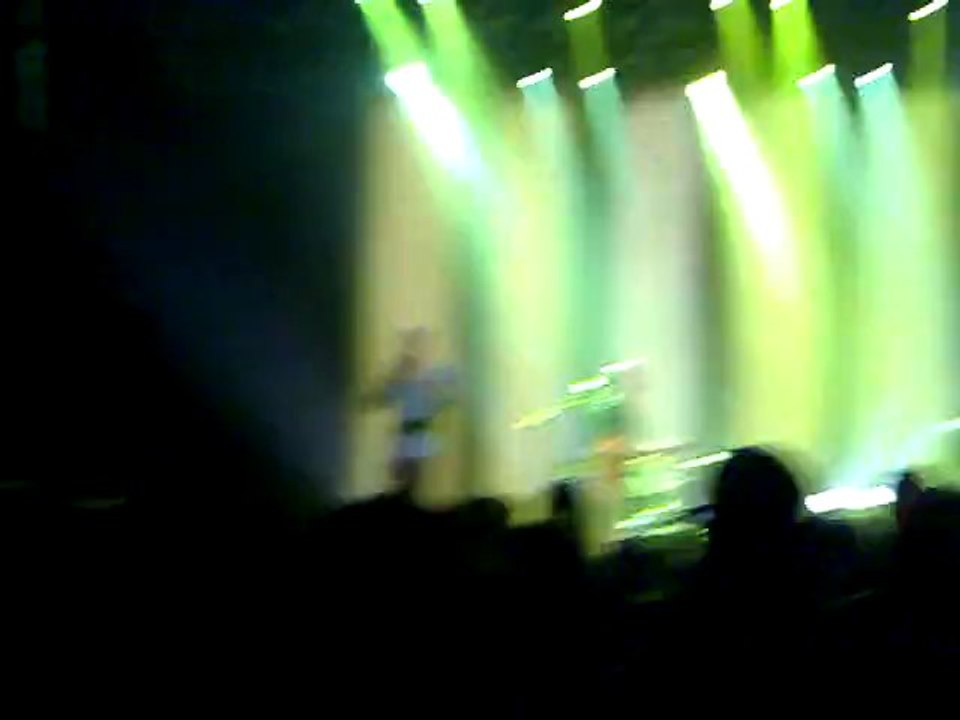 Milow - Little in the middle