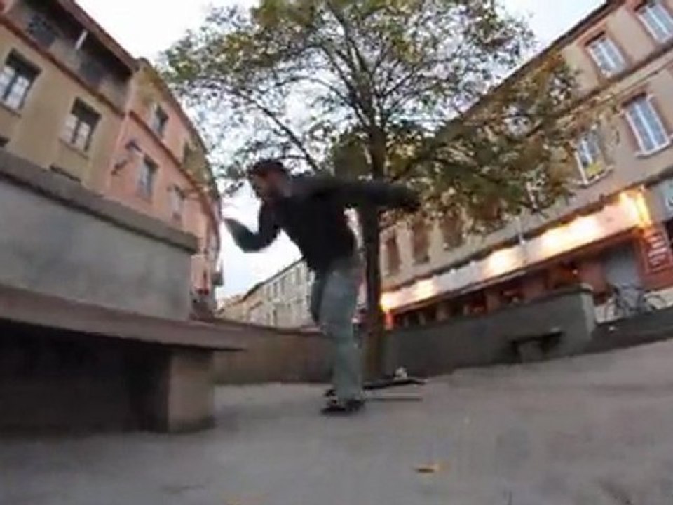 UNDOLS SKATEBOARD 03  //   [2011]