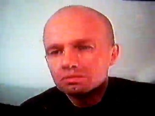 Pierre martot , plus belle la vie dans le Jaguar !