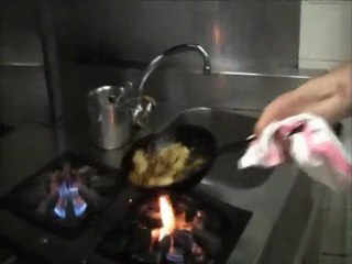 Au petit marguery : Grouse rôtie sur canapés, pommes de terre sautées et girolles