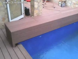Cubierta automática de piscina tipo persiana instalada en Castellón