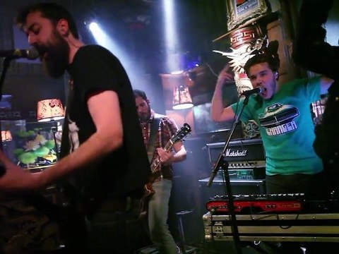 Los Disidentes Del Sucio Motel au White Thrash Fast Food à Berlin