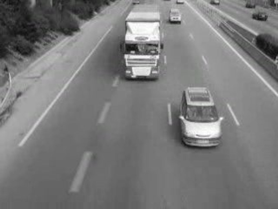 SUR L'AUTOROUTE AVEC JADE