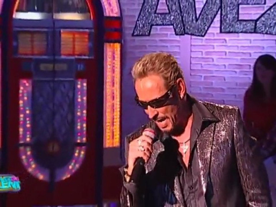 Johnny Hallyday - Que Je T'aime par Johnny Cabaret (02/12/11)
