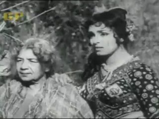 Tarzan Aur Jadui Chirag - A Survival From Lion
