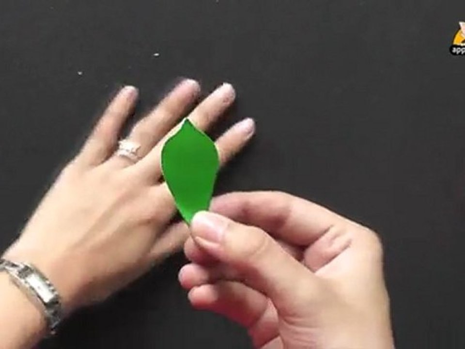 Make a Kirigami Flower with Variations in Hindi