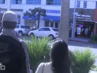 Kourtney Kardashian & Scott Disick in an elevator with the paparazzi