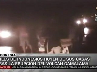 Alarma en Indonesia por erupción de volcán Gamalama
