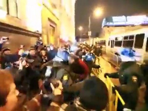 Разгон протестующих против антиконституционных выборов в Москве