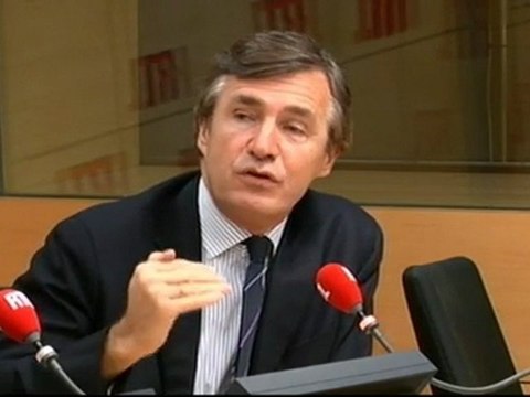 Le face-à-face du mardi Beytout/Joffrin : Les dirigeants européens sont-ils impuissants face à la crise de la zone euro ?