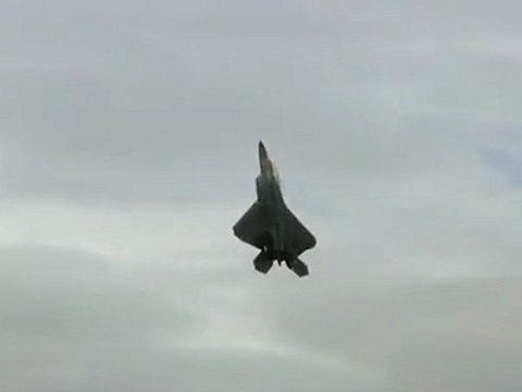 Décollage Extrême F-22 Raptor