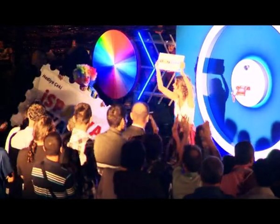 Türk Telekom Sihirli Kutu Kazandırıyor