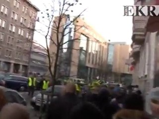 LEWICA I POLICJA BIJE LUDZI - relacja