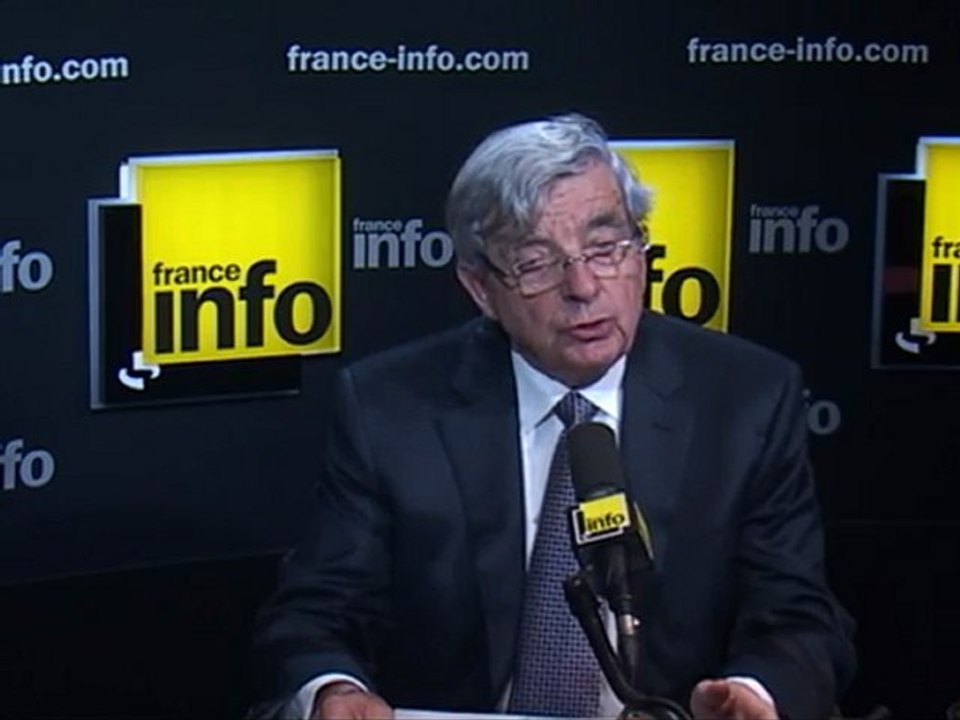 Chevènement: "les notations des agences ont quelque chose d’ubuesque"