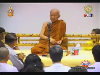 Luangta Maha Bua visit Khun Bua Sommai Plant_ part 1