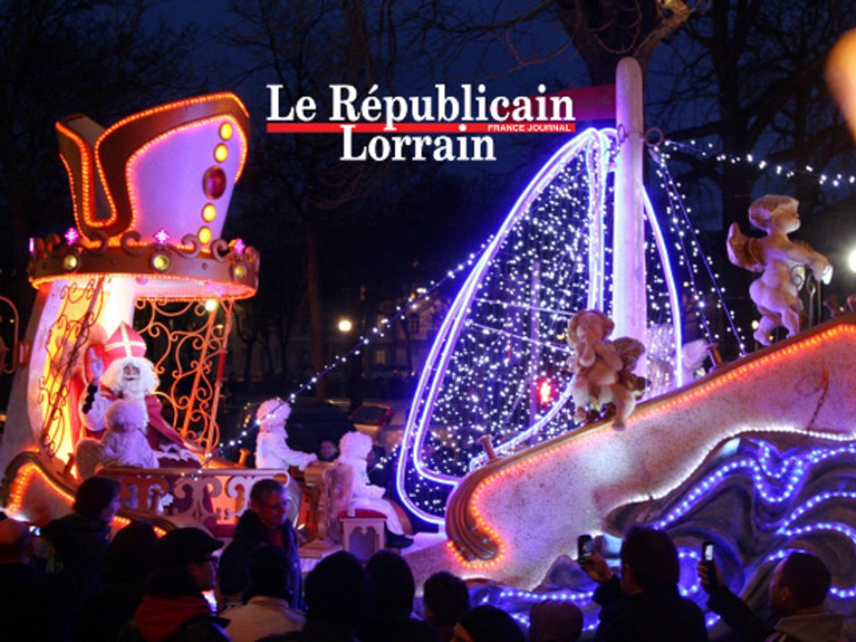Saint Nicolas attire petits et grands enfants à Nancy