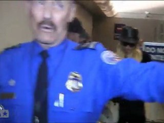 Hot Paris Hilton wishes her fans a happy holiday