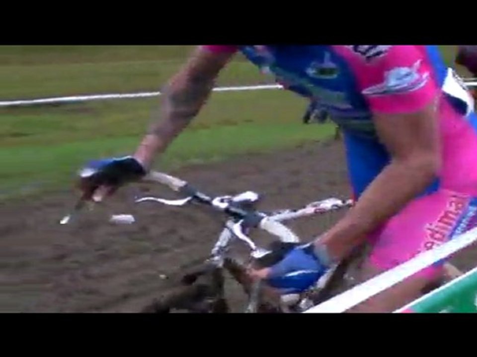video cyclocross pouancé 2011