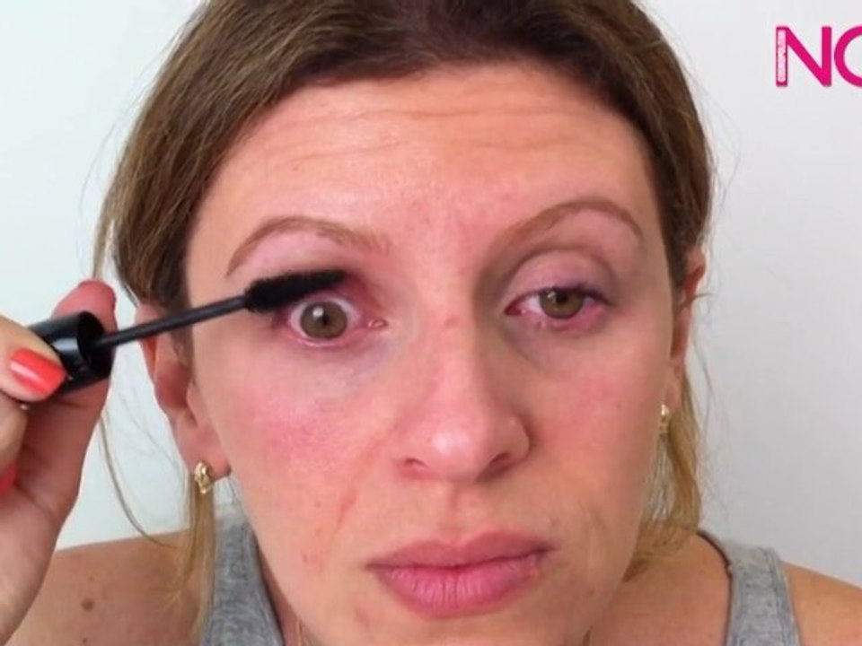 Uma máscara para cílios, dois efeitos diferentes