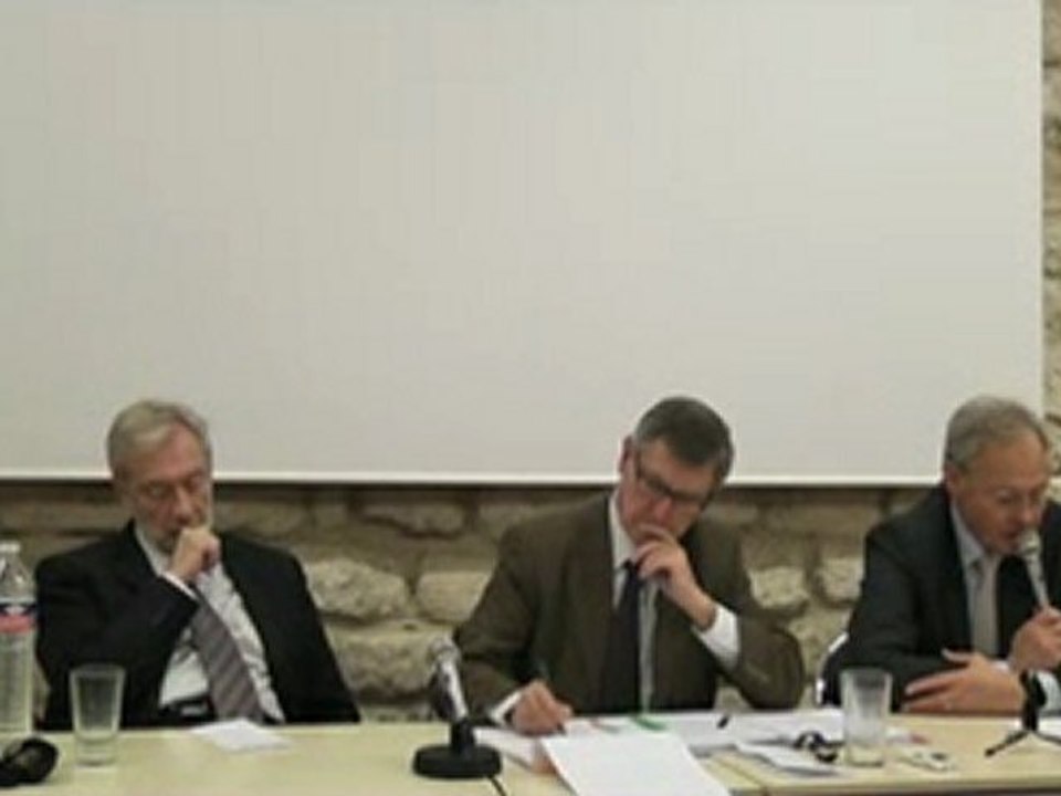 2 -  Paul Jorion, Pierre Lecocq  -  La finance sert-elle encore l'économie? -   Les Débats Varenne -  5 déc 2011-