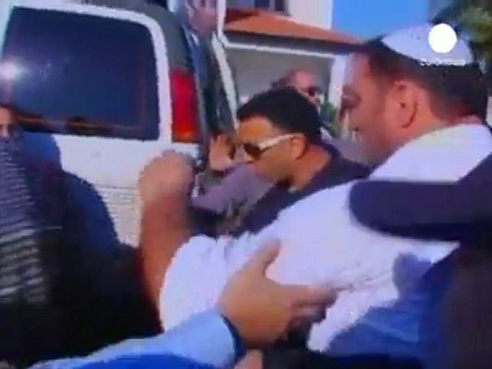 El expresidente israelí Moshé Katsav ingresa en prisión