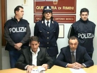 Rimini 22enne prostituta scappa da aguzzini, 3 arresti