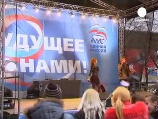 Putin declares candidacy amid protests