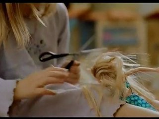 Hairdressing fail by 6 year old girl