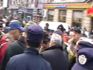 Protestul Revolutionarilor Romani - 07.Dec.2011(2)