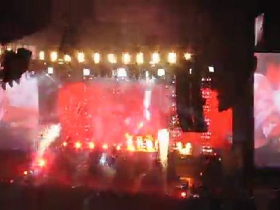 Paul Mc Cartney - Live and Let Die (Cologne 2011)