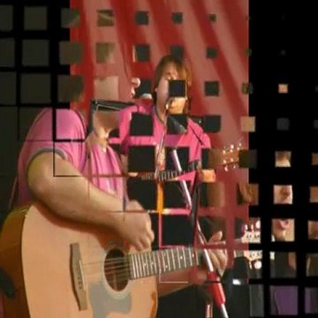 Мы не смотрим друг другу в глаза