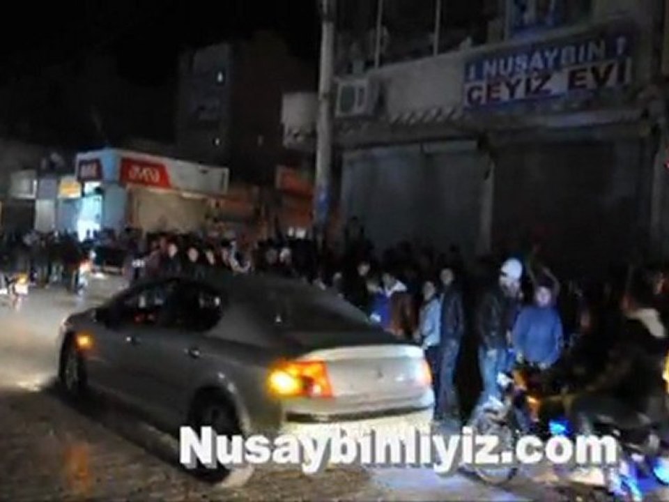 Nusaybin'de Taraftarlar Galatasaray Galibiyetini Kutladı - Nusaybin Haber - www.nusaybinliyiz.com