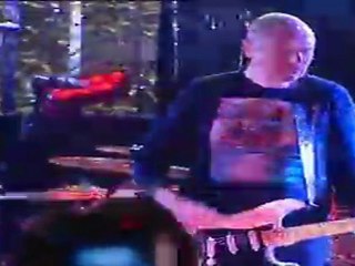 The Smashing Pumpkins, tibios, amortizan su gloria pasada