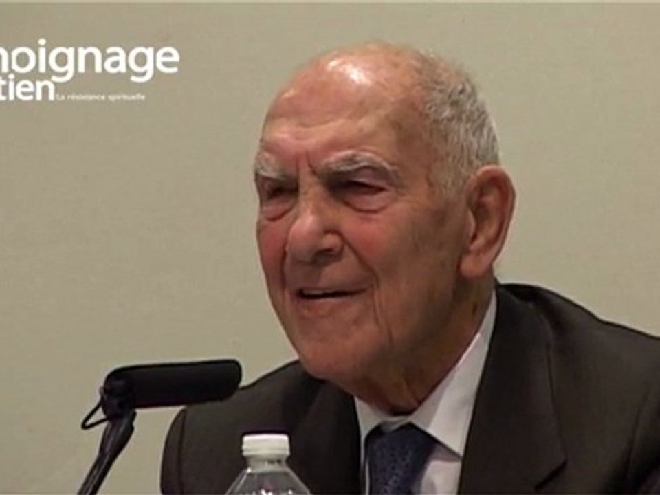 Stéphane Hessel pour le droit de vote des étrangers