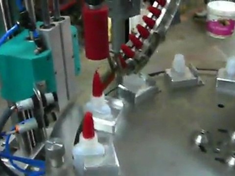 FARMATEK MAKİNA-OTOMATİK JAPON(YAPIŞTIRICI) DOLUM MAKİNASI