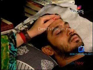 Hamari Saas Leela -8th December 2011 Watch Video Online Part4