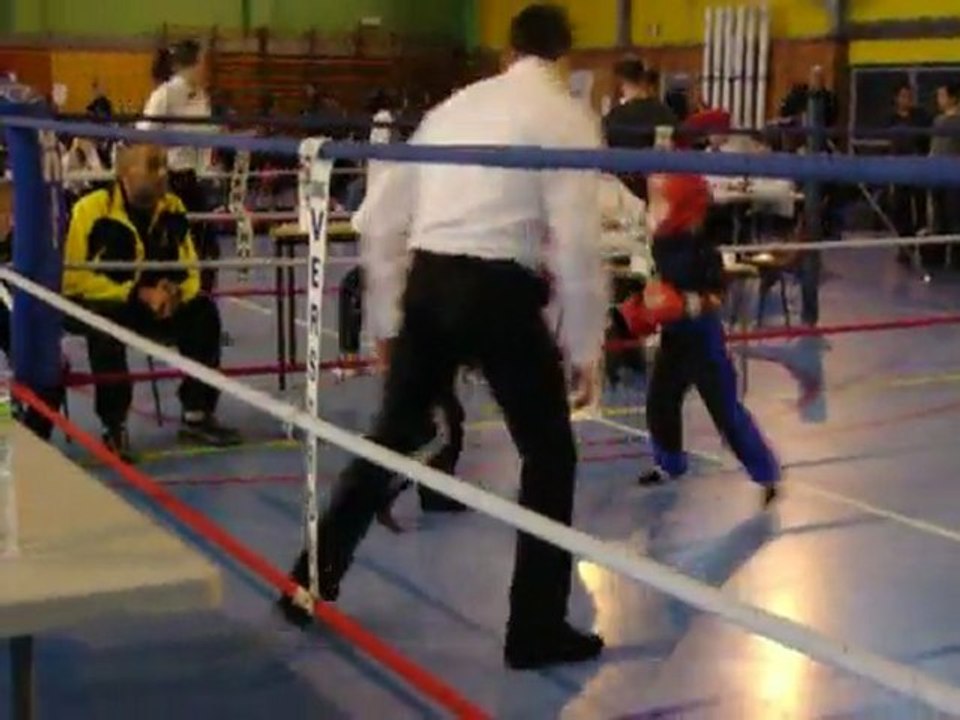 BOXE EVRY Le 04/12/2011