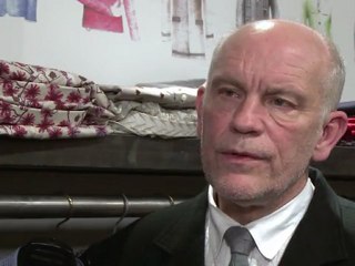 Malcovitch lança nova coleção