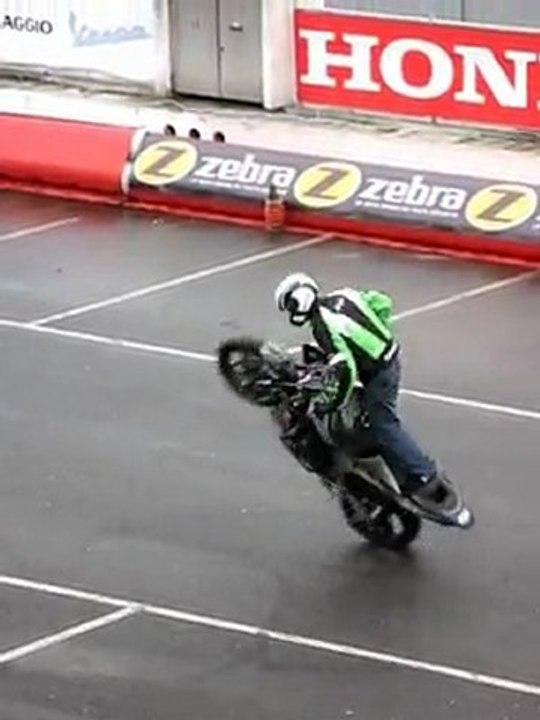 Stunt Mondial moto 2011 (#5)