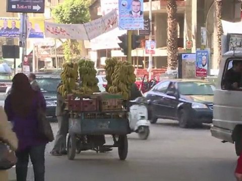 Egyptians look to government for positive change