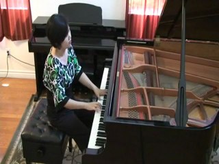 Play Give Thanks With A Grateful Heart on Piano