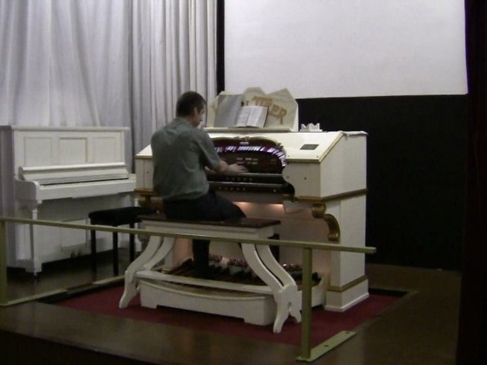 Yes God is good - Chris Lawton at the Theatre Organ Heritage Centre, Peel Green, Manchester