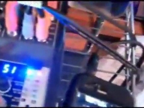 Behringer 1202FX Xenyx Premium 12-Input 2-Bus Mixer with Xenyx Mic Preamps, British Eqs And 24-Bit Multi-Fx Processor