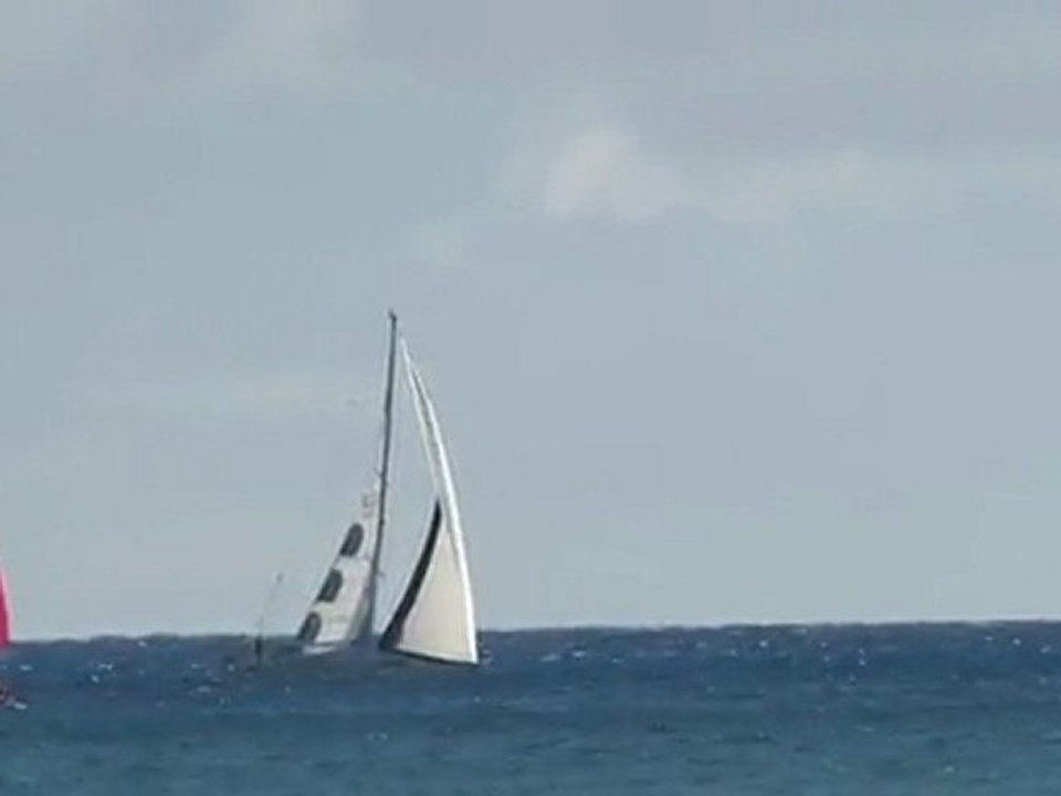 Canon SX40 HS 12.1MP Digital Camera with 35x Wide Angle Optical Image Stabilized Zoom and 2.7-inch Vari-Angle Wide LCD