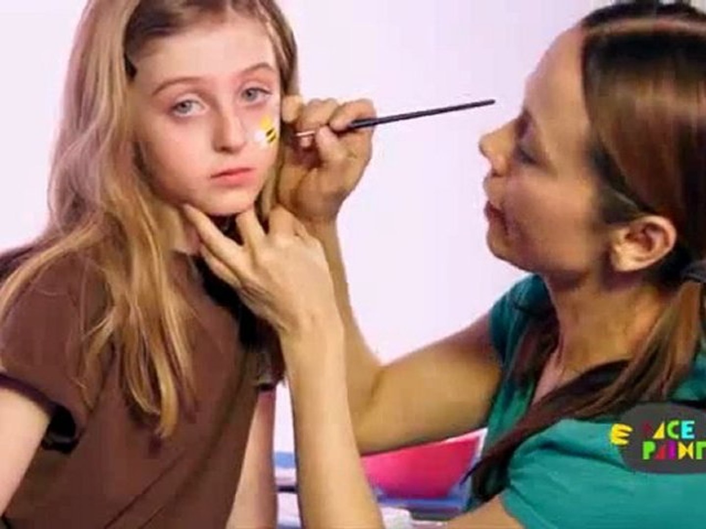 Bumblebee Face Painting Tutorial