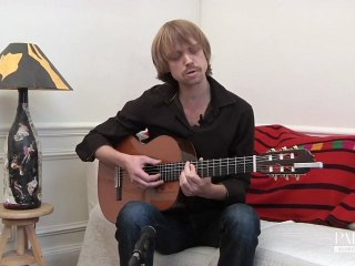 "Barbes" : Paris chanté par Edo / session acoustique pour Pousse le son