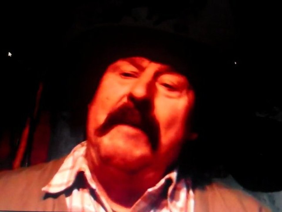 casses-toi Marie .....paroles et musique Michel Marilly